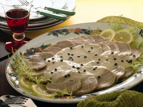 Vitello tonnato (Teletina sa umakom od tunjevine)